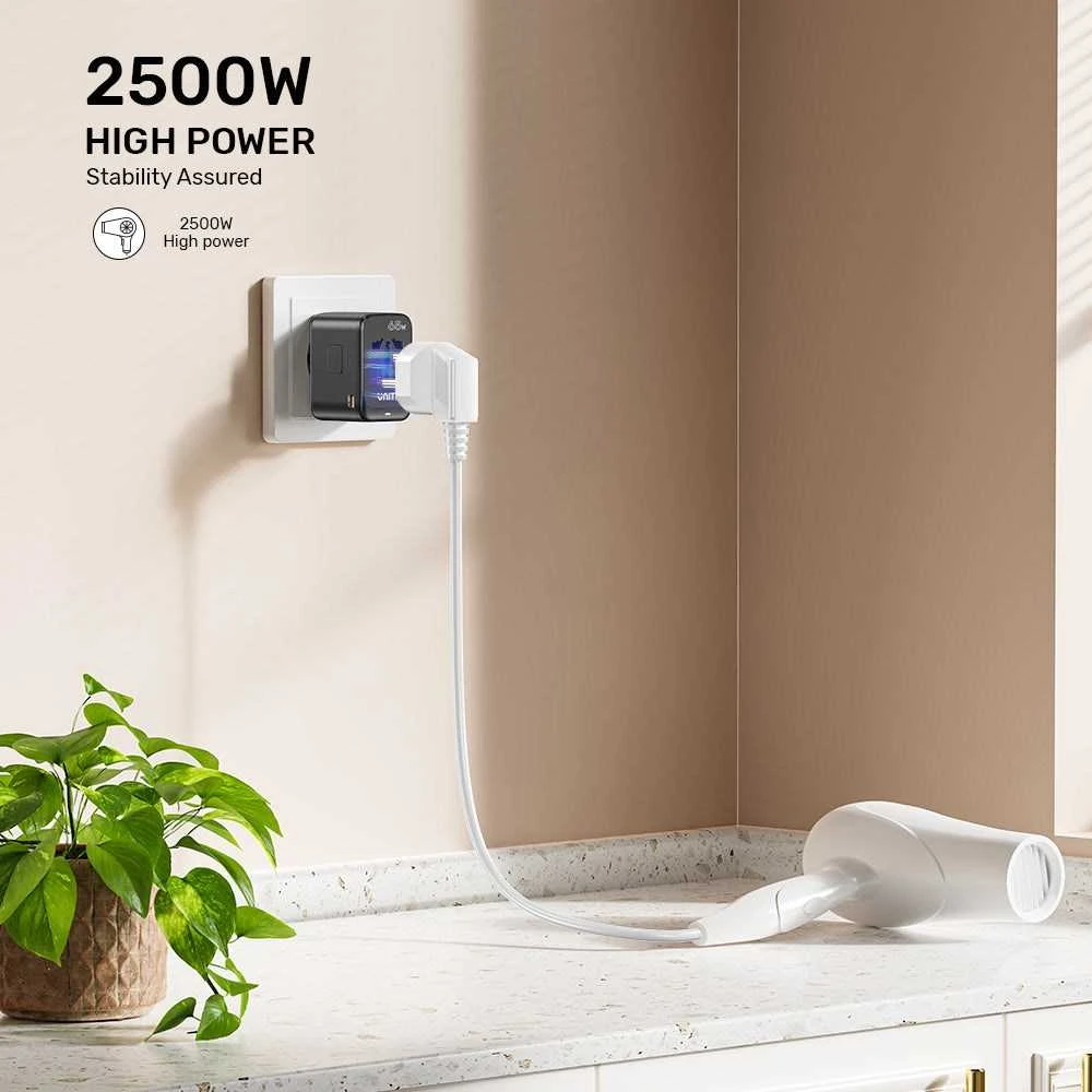 Unitek kelioninis adapteris EU/US/UK/AUS PD 65 W