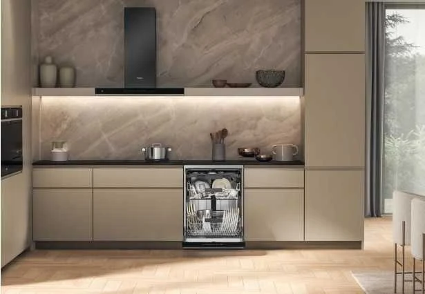 Indaplovė Whirlpool W7F HP33 X