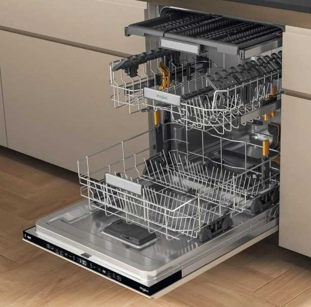 Whirlpool Įmontuojama indaplovė W7iht40t
