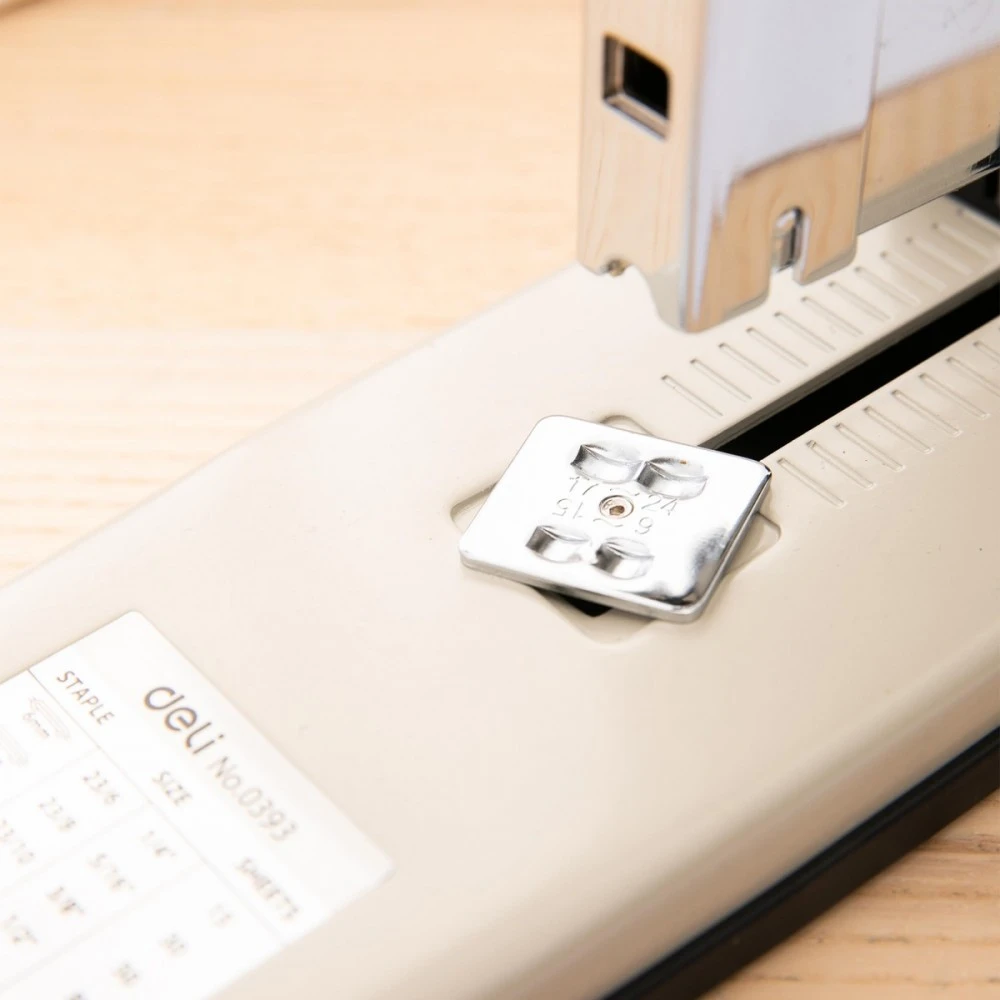 Deli Segiklis e0393 iki 210 lapų