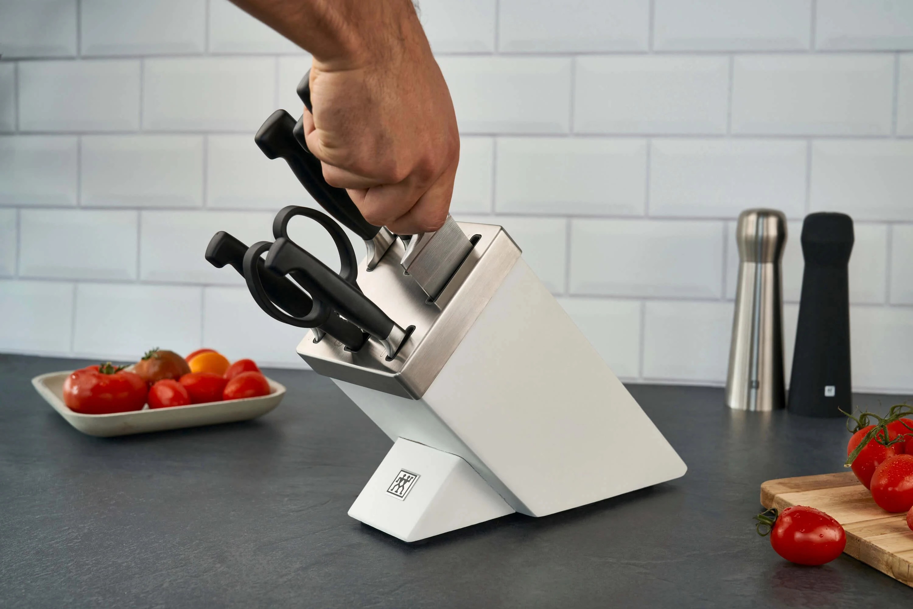 Virtuvės peilių rinkinys Zwilling Four Star 35148-207-0, 7 dalių, Baltas pagrindas