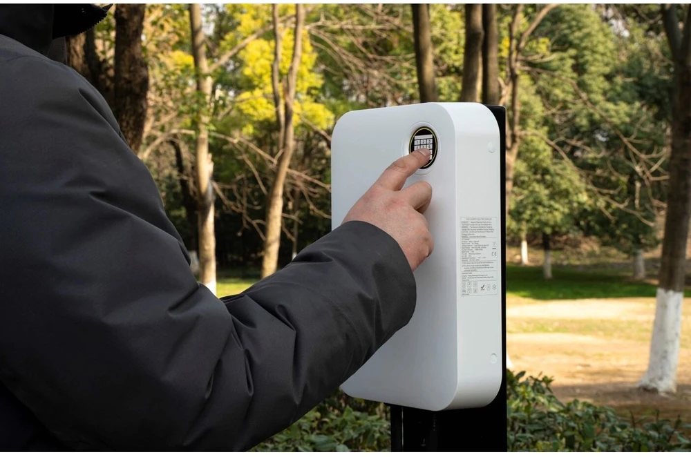 11 kW 3 Fazių wallbox krovimo stotele WB20 su Wi-fi funkcija