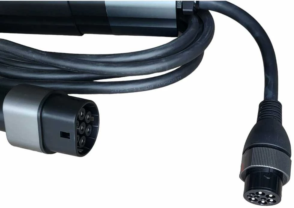 Įkrovimo laidas 480 V - type 2 ( 16A, 3 fazės 11 kW) su Wi-fi funkcija