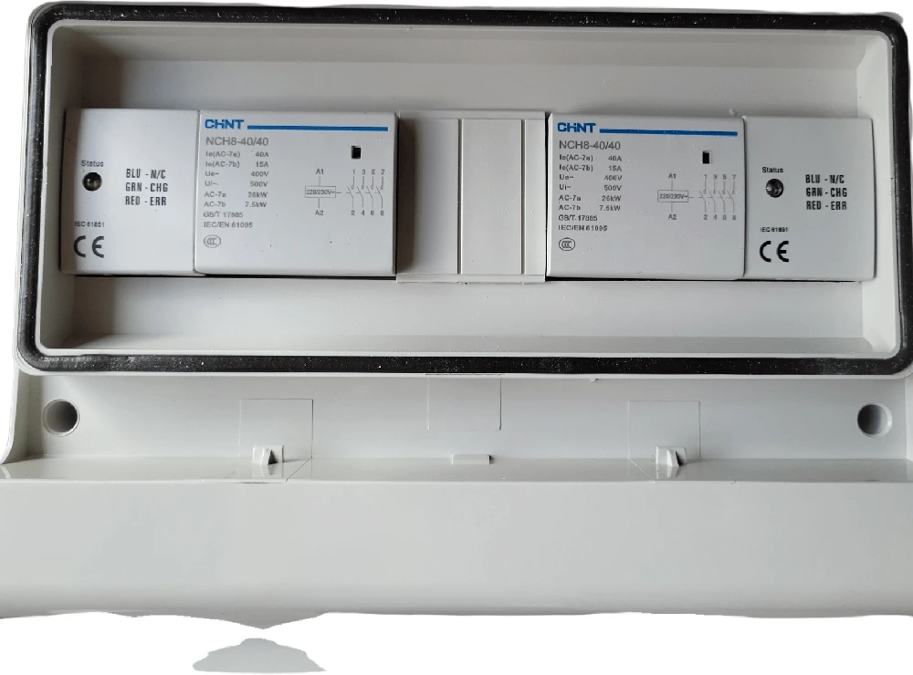 Krovimo stotelė 3 Fazės, 22 kW su Type 2 rozete ir atskiru Type 2 laidu 5m ilgio