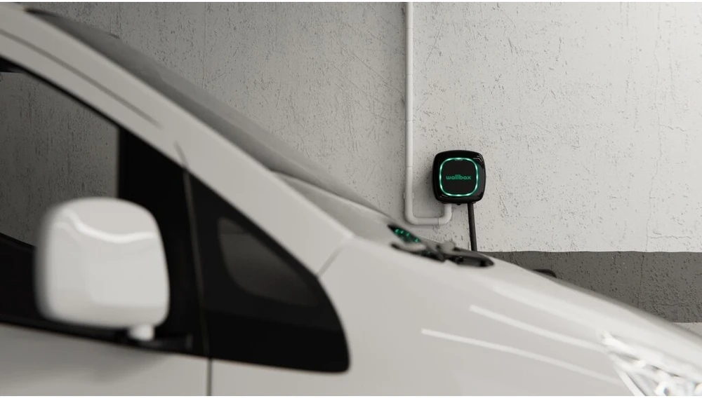 Wallbox krovimo stotelė - Pulsar MAX 11kW