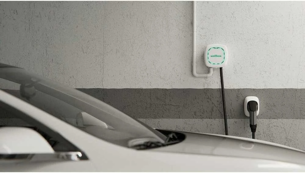 Wallbox krovimo stotelė - Pulsar Max 22kW
