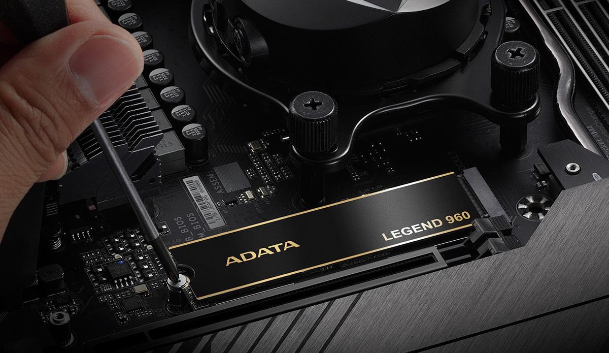 Kietasis diskas Adata LEGEND 960 MAX M.2 NVMe PCIe4x4 2TB