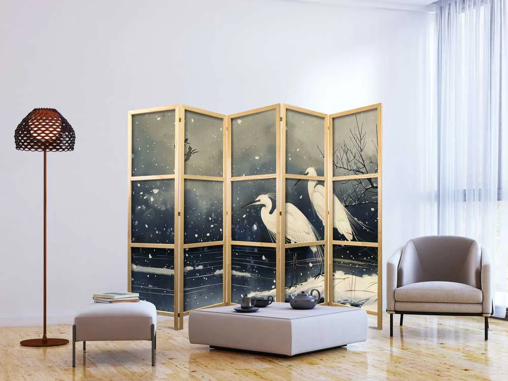 Artgeist Japoniška kambario pertvara - Herons over a winter pond - Japanese-style illustration in dark colours