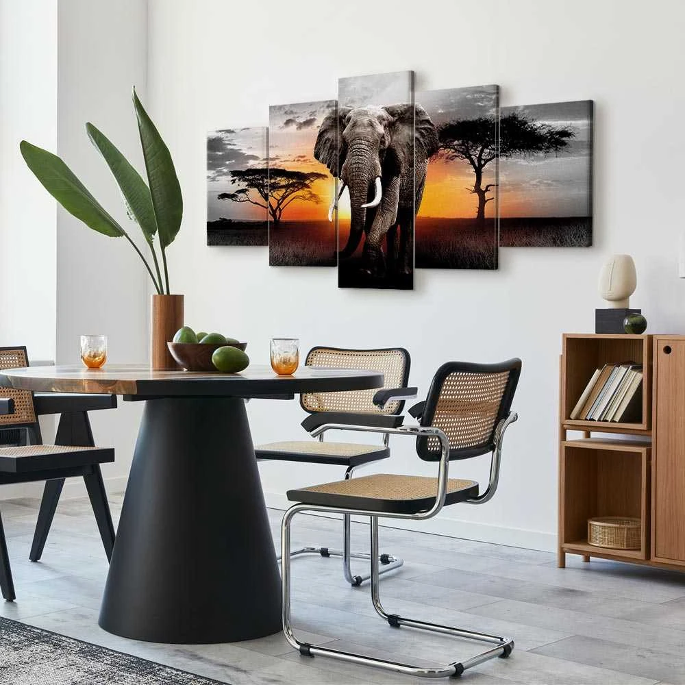 Artgeist Paveikslas - Elephant at Sunset