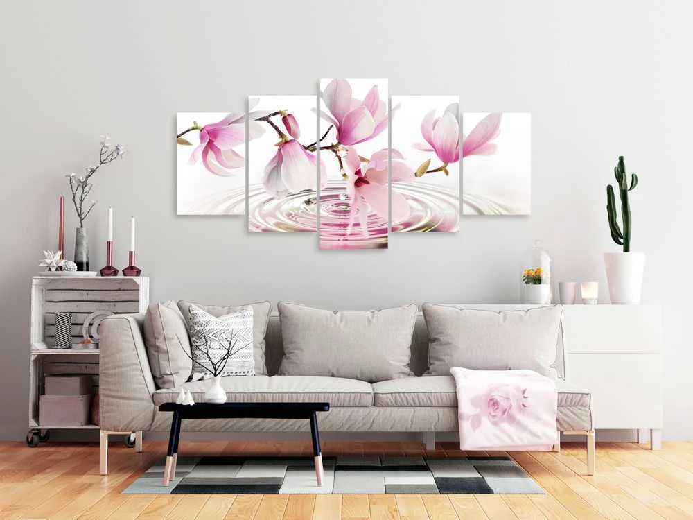 Artgeist Paveikslas - Magnolias over Water (5 Parts) Wide Rožinė