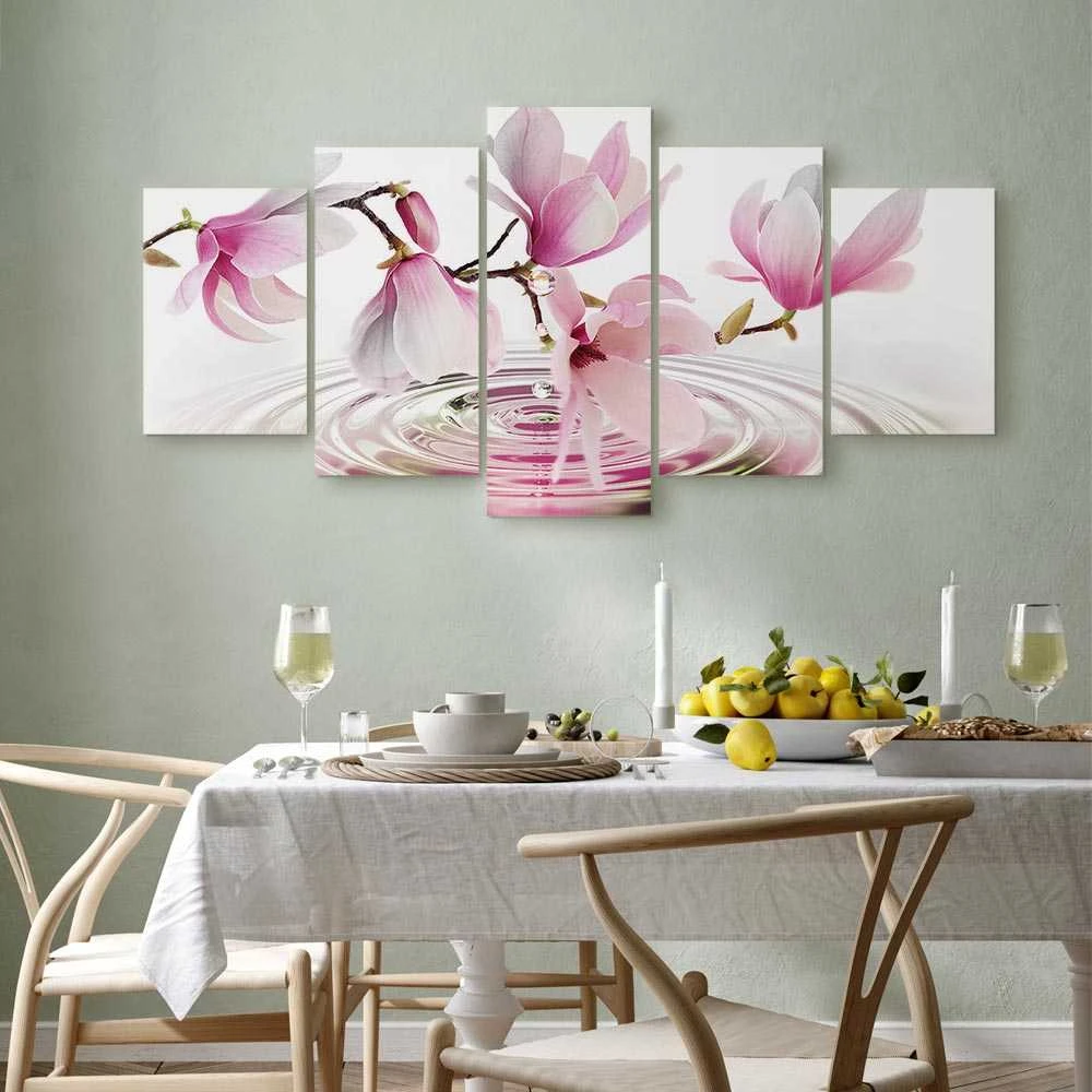 Artgeist Paveikslas - Magnolias over Water (5 Parts) Wide Rožinė