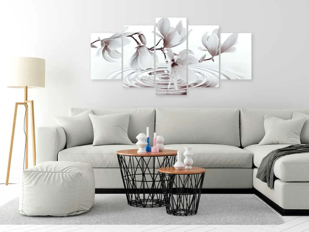 Artgeist Paveikslas - Magnolias over Water (5 Parts) Wide Pilkas
