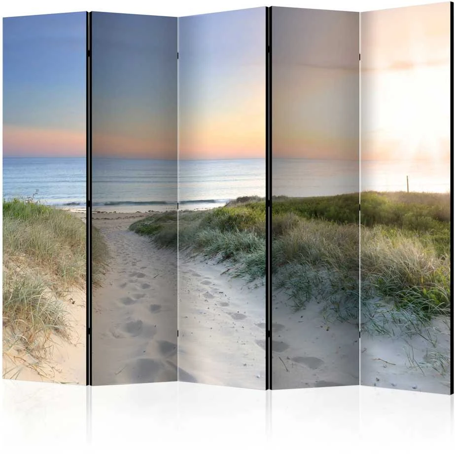 Artgeist Pertvara - Morning walk on the beach II