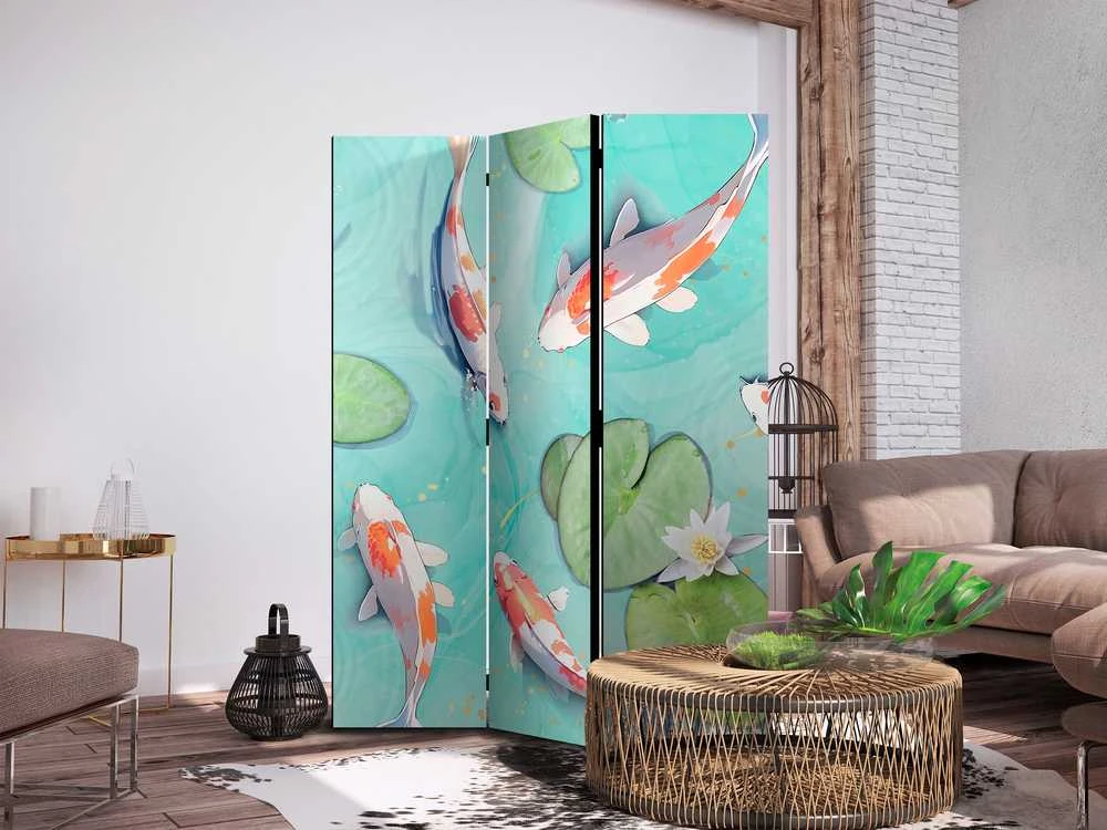 Artgeist Pertvara - Spectacular Fish - Baltas-Oranžinis Koi Fish Swimming in Crystal Clear Water with Water Lilies