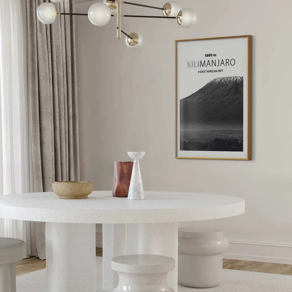 Artgeist Plakatas - The majestic Kilimanjaro mountain peak, crown of mountains, mountain landscape