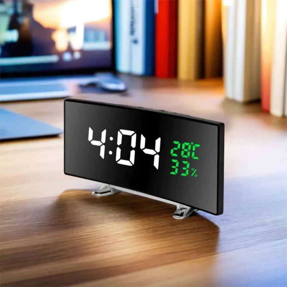 LED veidrodinis laikrodis su lenktu ekranu, temperatūros ir drėgmės rodymu