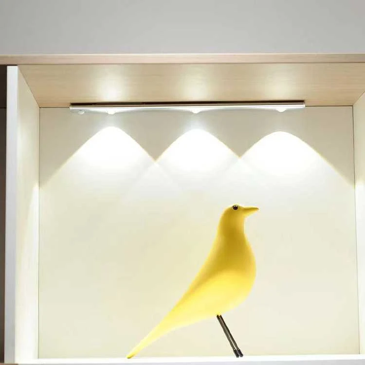 Sieninis šviestuvas Magnetinis LED įkraunamas šviestuvas su judesio davikliu (20 cm)