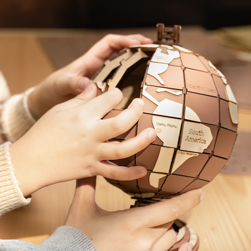 Robotime 3D Medinis konstruktorius Gaublys Pasaulio stebuklai