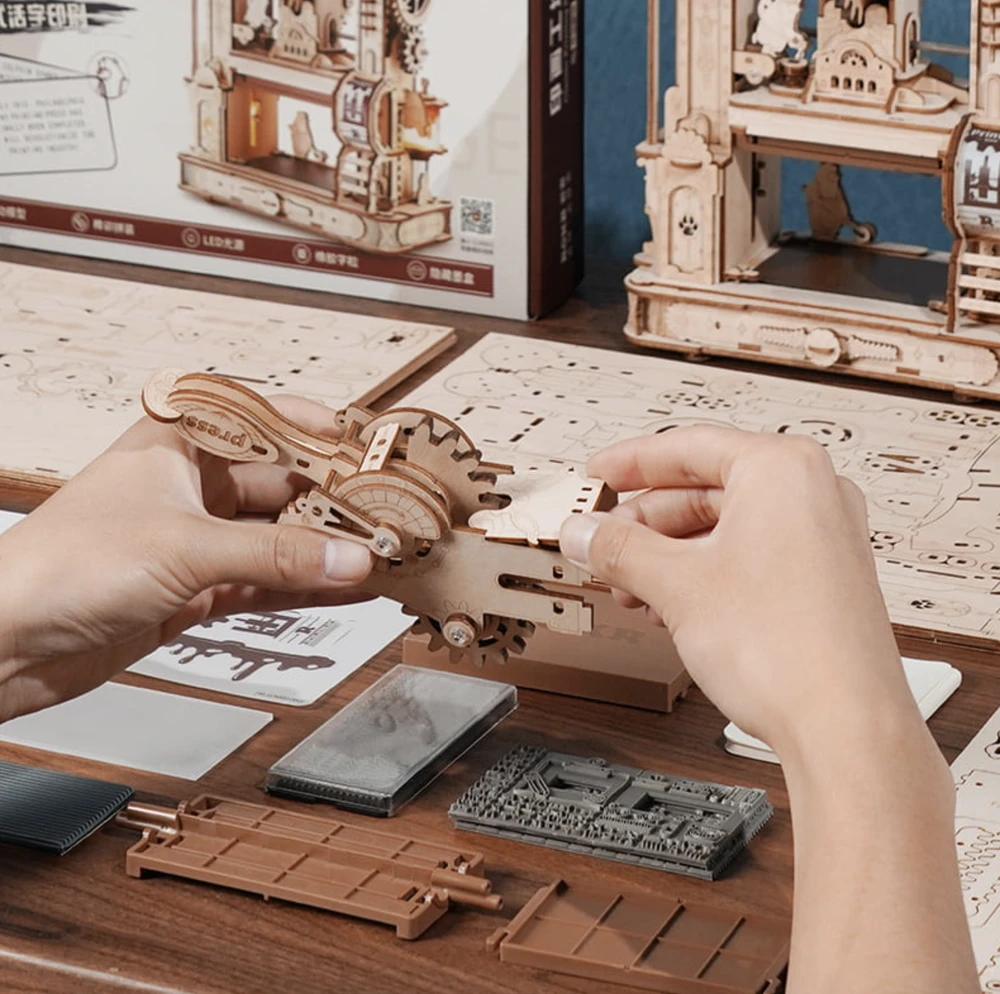 Robotime 3D medinis mechaninis konstruktorius Klasikinis spausdinimo presas
