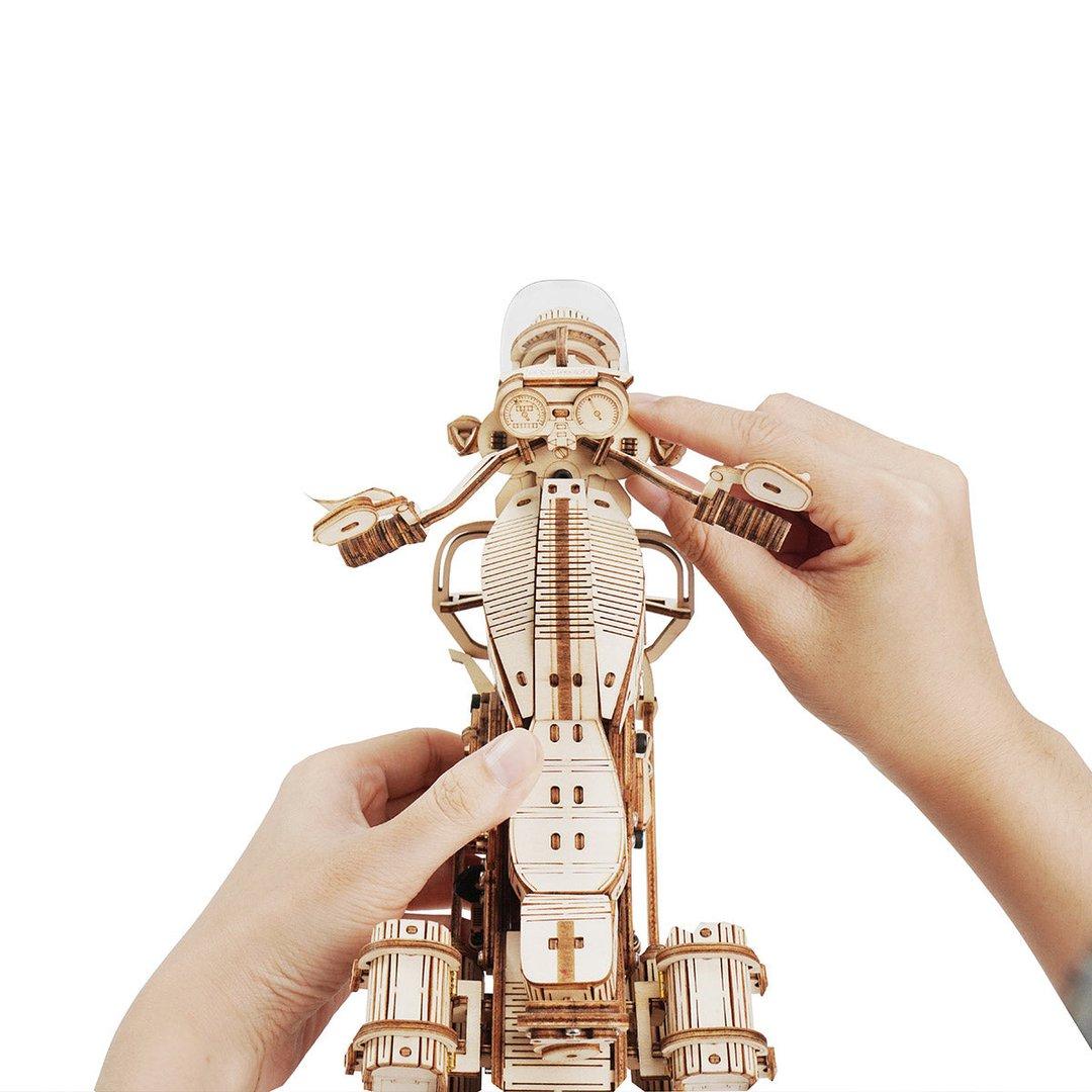Robotime 3D medinis mechaninis konstruktorius MOTOCIKLAS