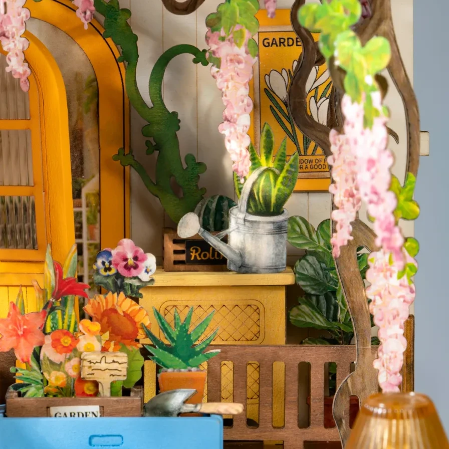 Robotime Mini namas 3D konstruktorius GARDEN HOUSE