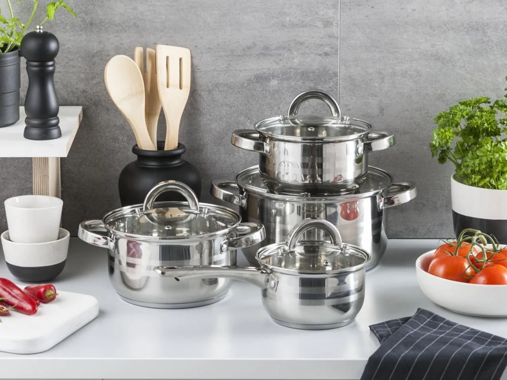 Altom Design Steel Remo 8 dalių nerūdijančio plieno virtuvės reikmenų rinkinys 14 cm, 16 cm, 18 cm, 22 cm