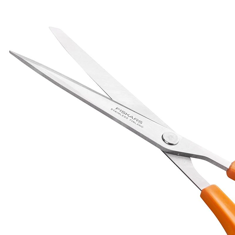 FISKARS Classic žirklės popieriui, 17 cm (1000816)