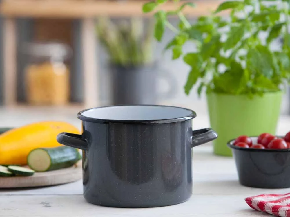 Altom Design VAZONAS 16 CM EMALIUOTAS PILKAS RAŠVĖTAS