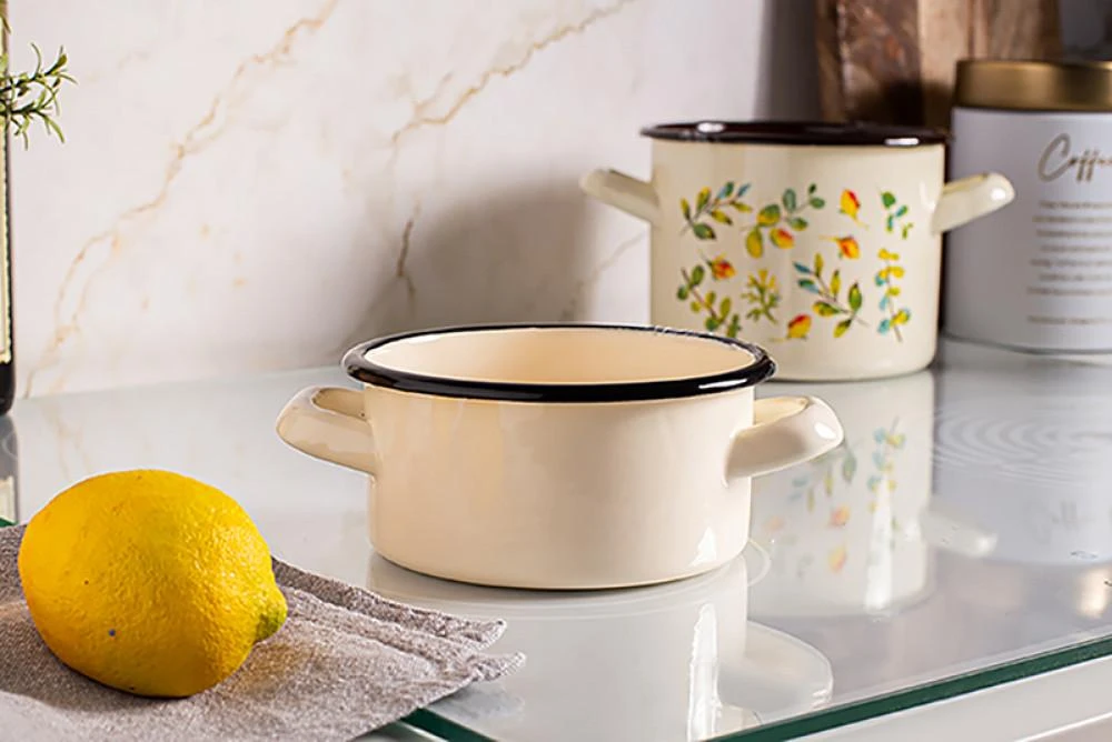 Altom Design Enamelled saucepan 0,5l dia.12cm h.5,8cm cream