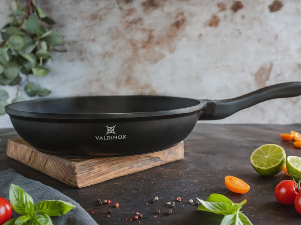 Keptuvė Valdinox Expert 30 cm aprašymas - Prekės nuotrauka