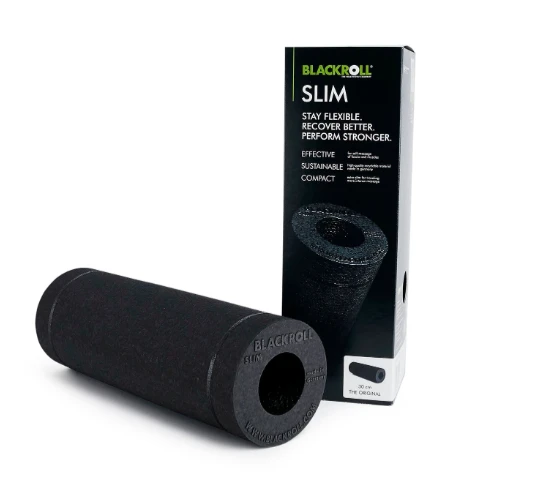 Masažinis putų volelis BLACKROLL SLIM, juodos spalvos