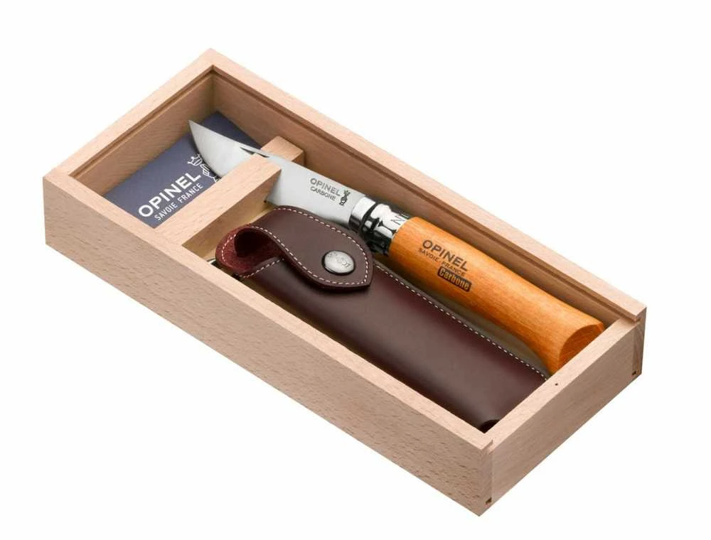 Kišeninis peilis OPINEL Nr. 08 Carbon su dėklu medinėje dėžutėje