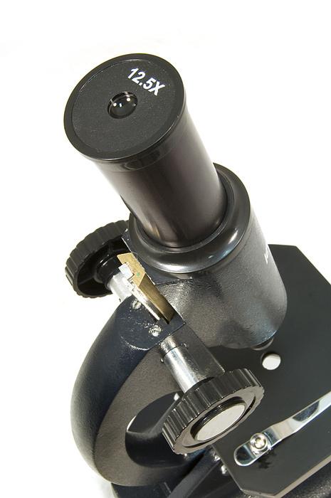 Levenhuk 2S NG mikroskopas 200x