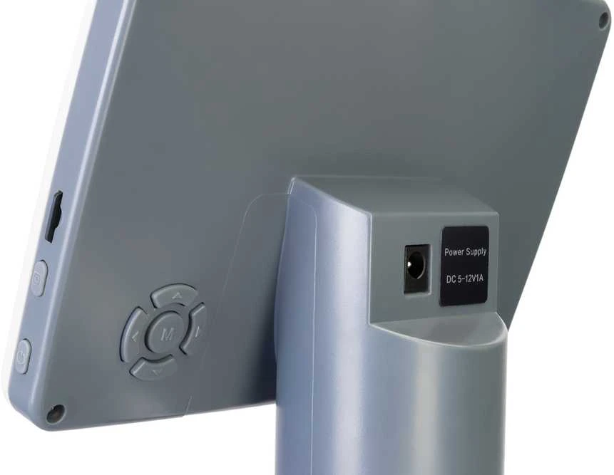 Levenhuk D95L LCD skaitmeninis mikroskopas