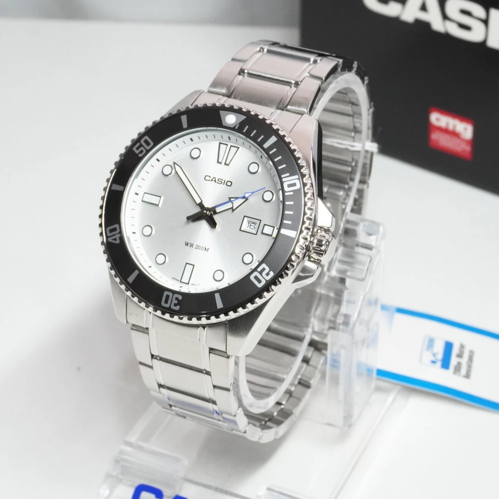 Casio kolekcijos MDV-107D-7AVEF laikrodis