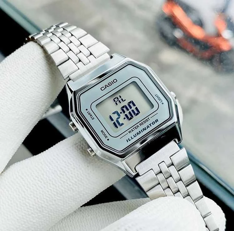 CASIO LA680WA-7 MOTERINIS LAIKRODIS (zd631b) + DĖŽUTĖ