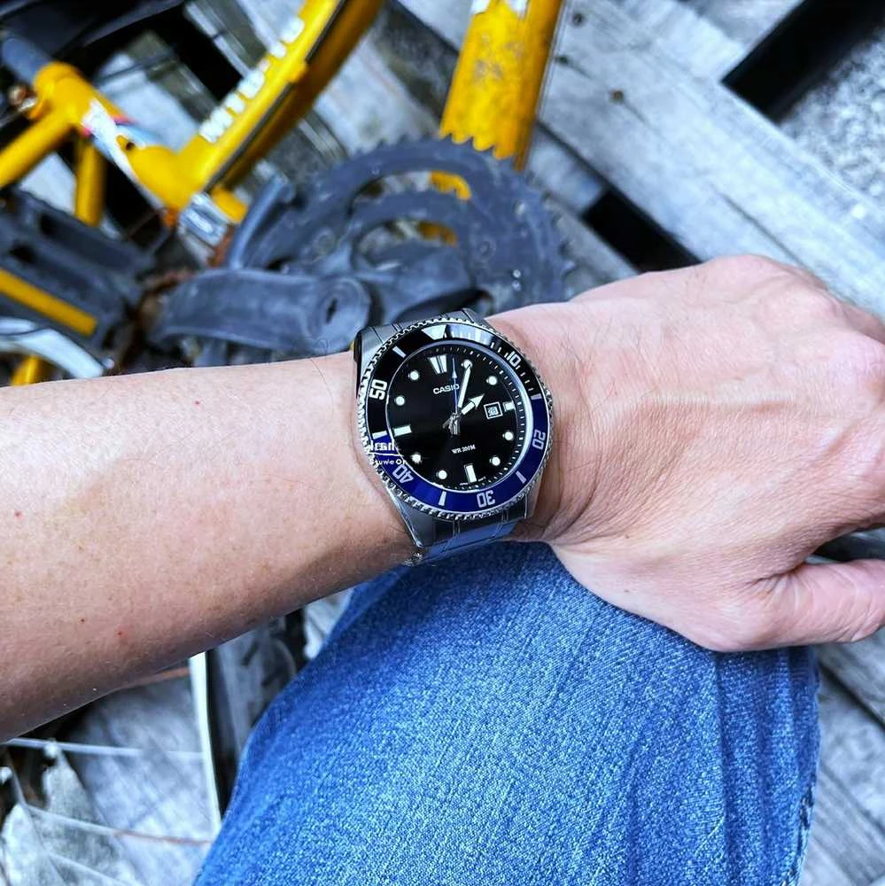 Laikrodis vyrams Casio MDV-107D-1A2 + BOX