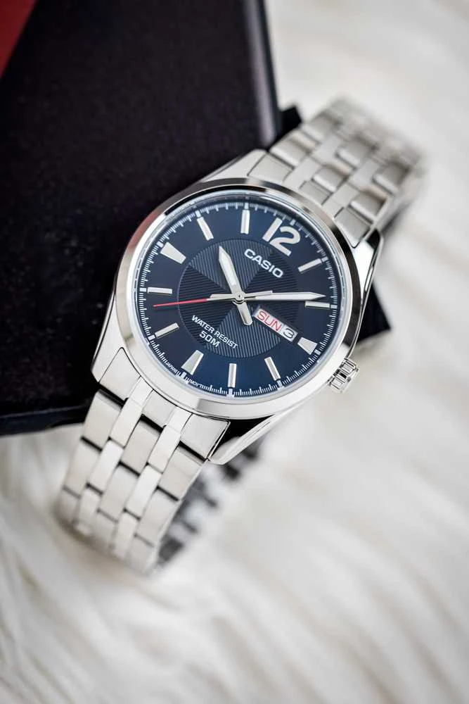 CASIO MTP-1335D 1AV VYRIŠKAS LAIKRODIS (zd026a) + DĖŽĖ