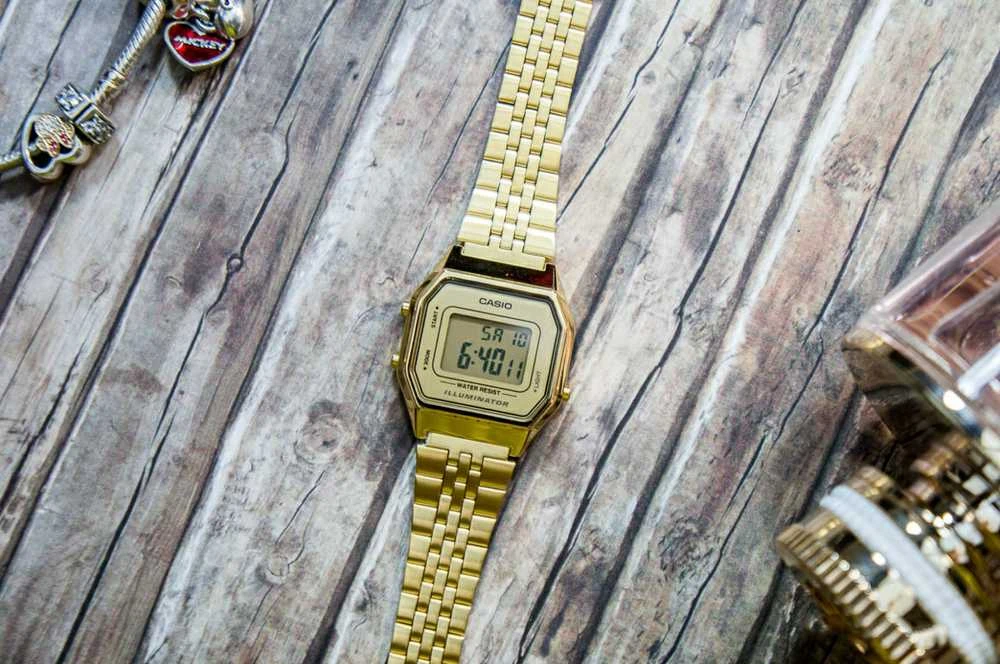 Laikrodis CASIO LA680WEGA-9ER