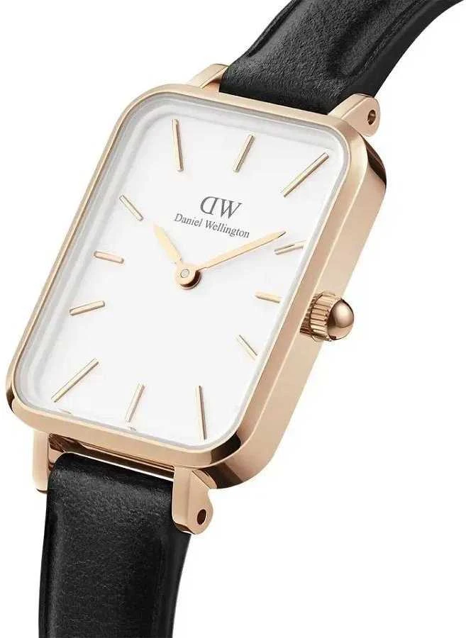 DANIEL WELLINGTON MOTERIS LAIKRODIS DW00100434 – Quadro Pressed Sheffield Gold 32mm + DĖŽĖ