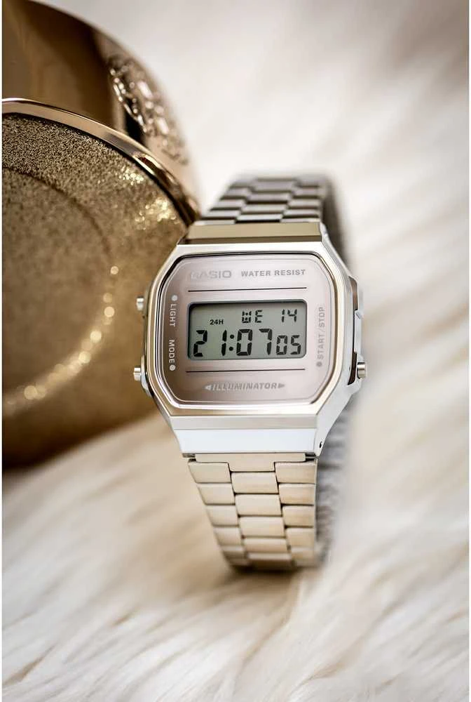 Casio Vintage A168WEM-7EF