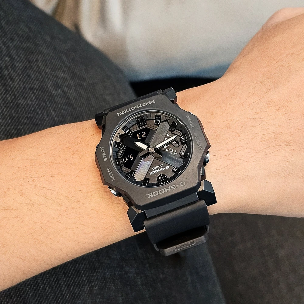 Laikrodis Casio G-Shock GA-2300-1AER