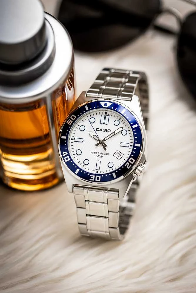 Casio vyriškas laikrodis MTD-135D-7A + dėžutė