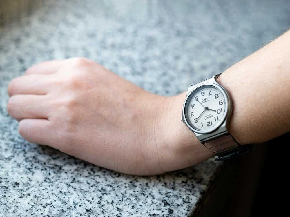 Laikrodis Casio MQ-24S-8BEF