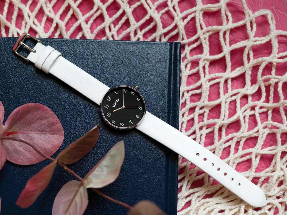 Lorus RG225SX9 moteriškas laikrodis + dėžutė
