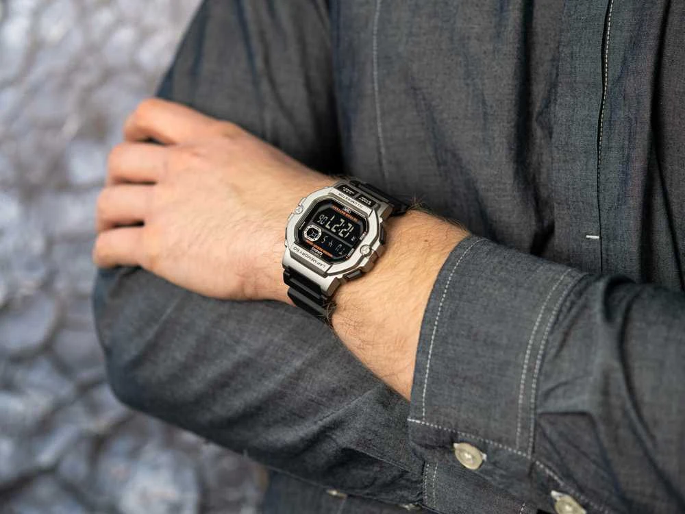 CASIO Sports WS-1400H-1B VYRIŠKAS LAIKRODIS + DĖŽĖ