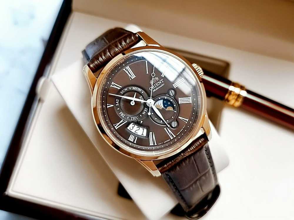 Laikrodis Orient Classic Saulė ir mėnulis RA-AK0009T10B
