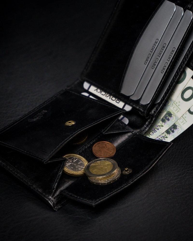 Vyriška piniginė iš natūralios grūdėtos odos su nuimamu kortelių laikikliu - Rovicky