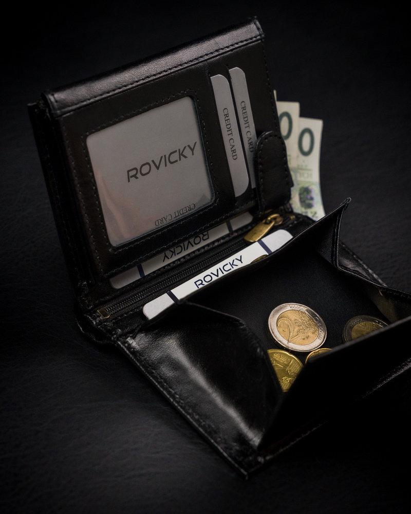 Gausiai komplektuota vyriška piniginė iš natūralios RFID grūdėtos odos – Rovicky