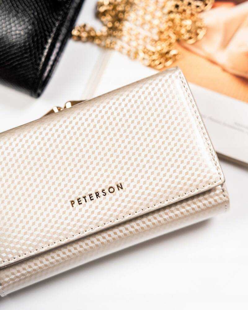 Piniginė moterims Peterson PTN 42108-SBR-BE